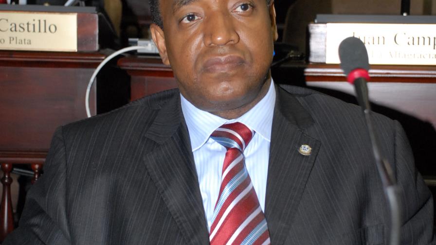 Vocero PLD revela proyecto de reforma policial consensuado