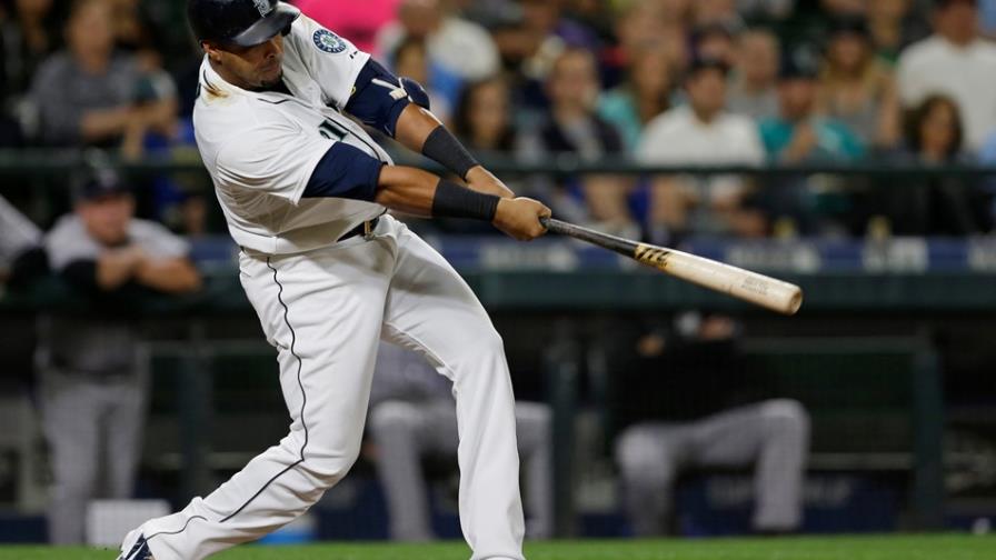 Nelson Cruz pega jonrón, Marineros ganan; Bumgarner, coqueteó con el juego perfecto