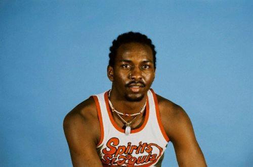 Fallece Moses Malone, miembro del Salón de la Fama de la NBA