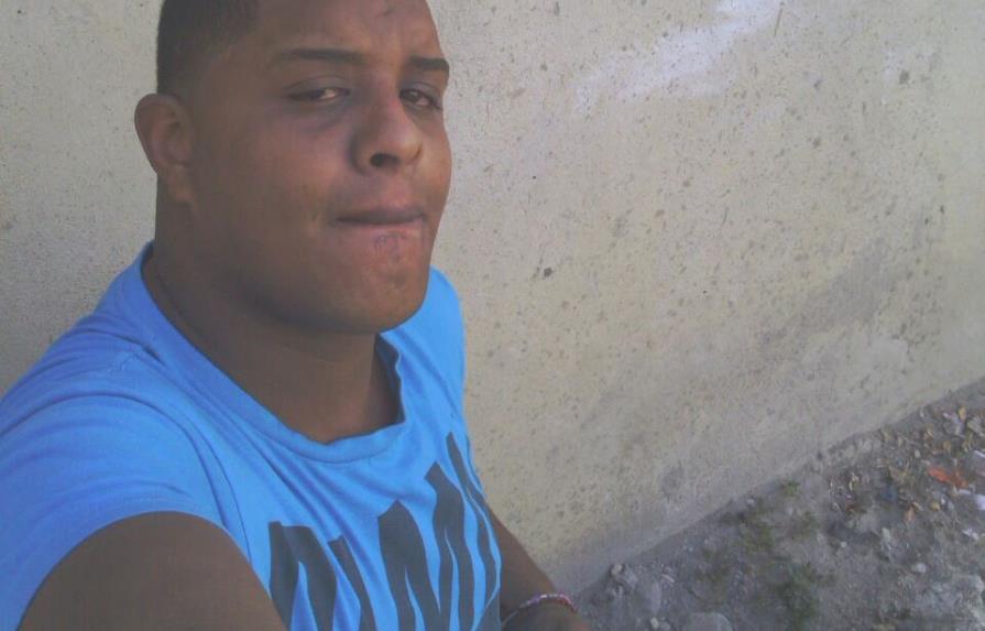 Policía mata joven con trastornos mentales durante protestas en Moca