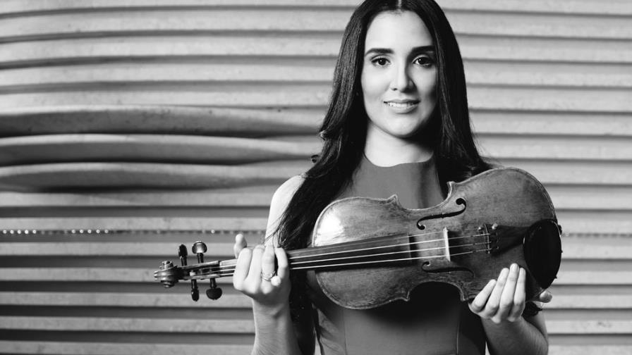 La violinista  que cautiva al mundo