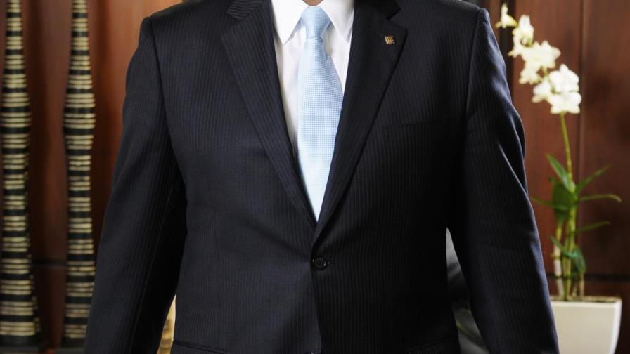 Reeligen a Castaños Guzmán como rector de UNIBE