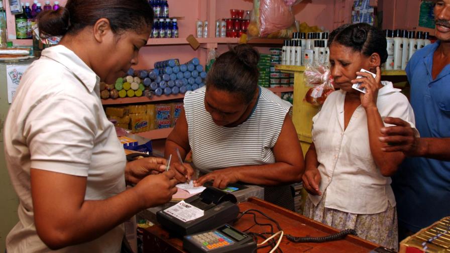 Más de un millón de personas recibe subsidios sociales del Gobierno Más de un millón de personas recibe subsidios sociales del Gobierno