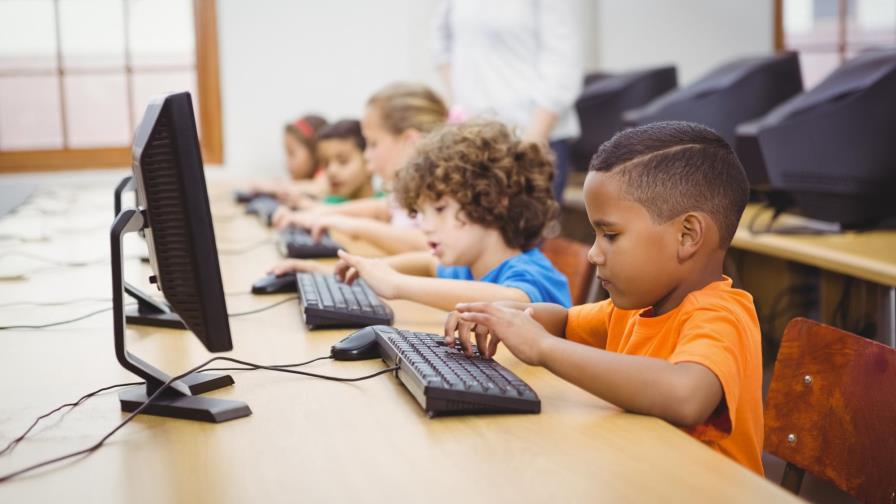 Anuncian proyecto “Hogares conectados”