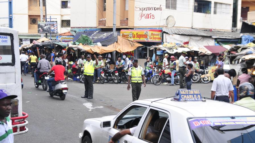 AMET inició plan agilizar tránsito en la 27 con París