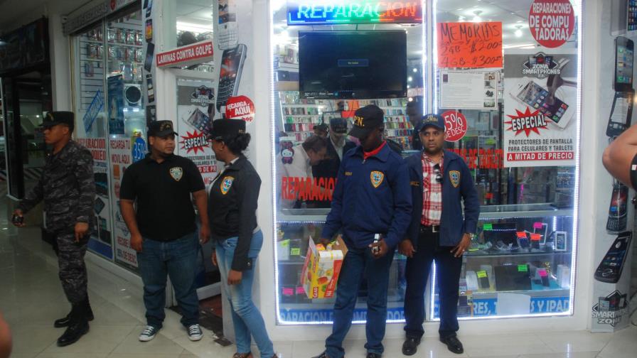El Ministerio Público confisca miles de celulares y aparatos de desbloqueos