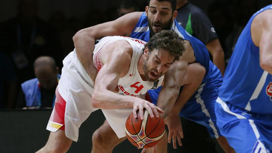 España sufre, pero alcanza las semifinales del Eurobasket