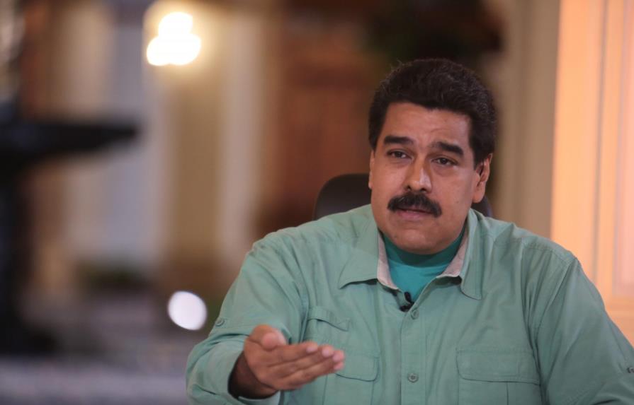 Maduro amplía estado excepción a otros 10 municipios fronterizos con Colombia