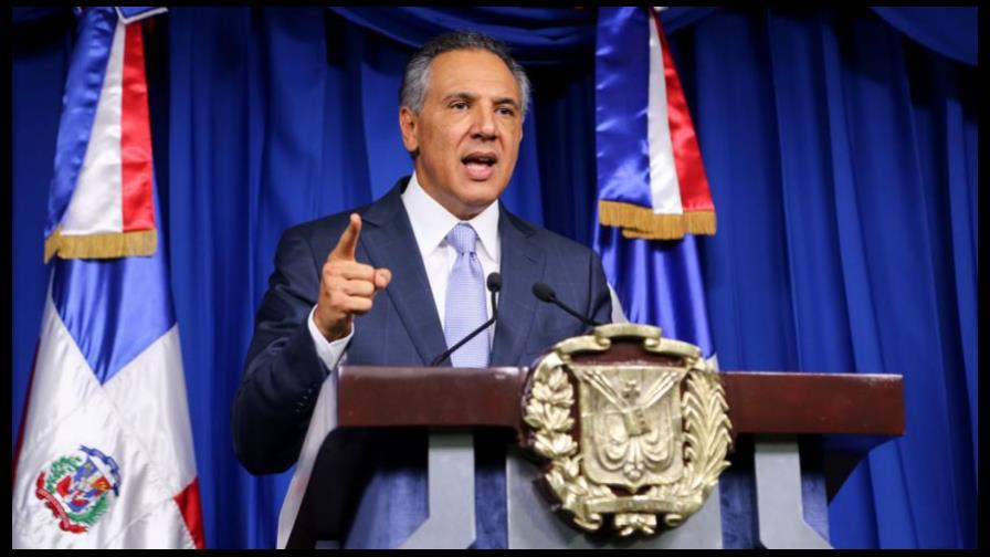 Peralta pide  JCE investigue escándalo de exoneraciones 