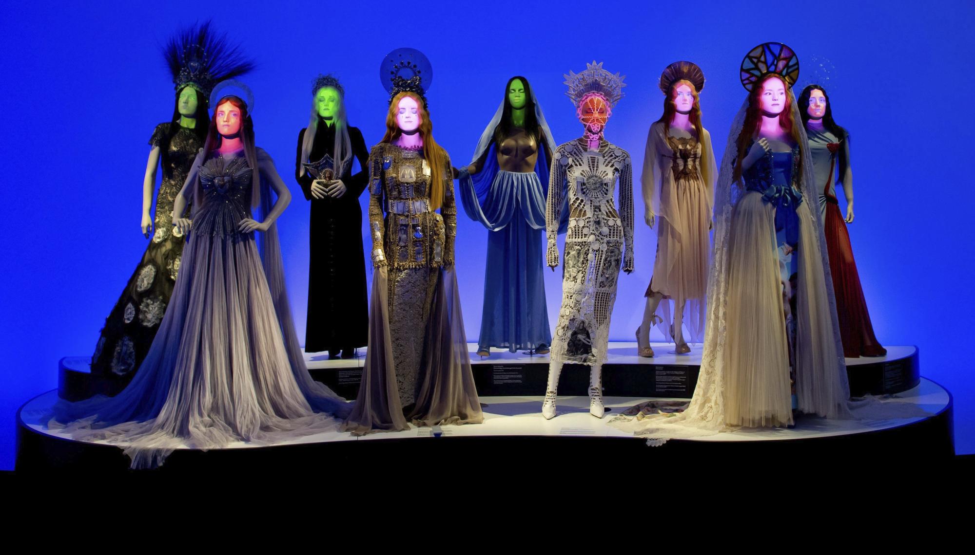 Varios de los modelos de la exposición.