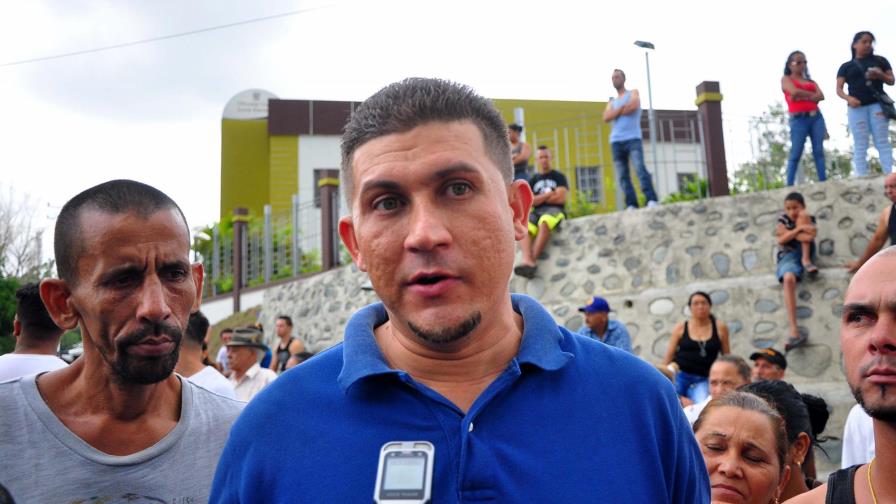 Protestan por limpieza del área donde se enfermaron obreros que limpiaban la presa Tavera-Bao Protestan por limpieza del área donde se enfermaron obreros que limpiaban la presa Tavera-Bao