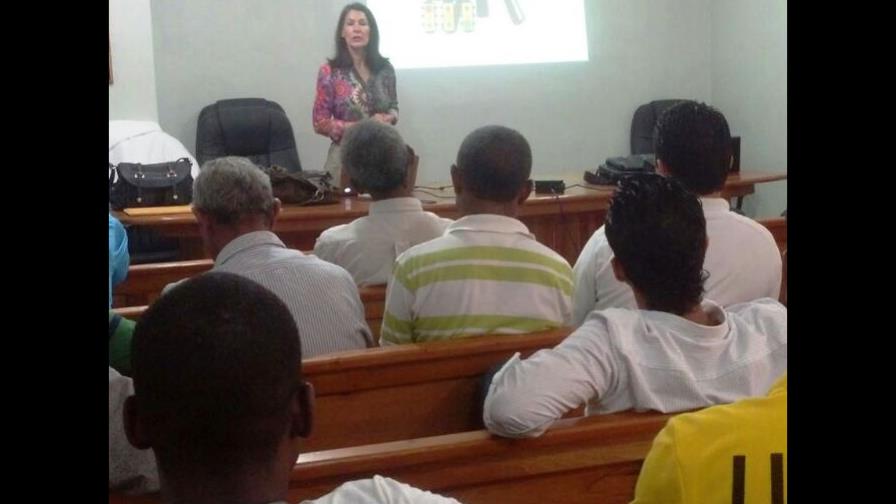 OTTT imparte curso de educación vial a 500  chóferes de la OMSA