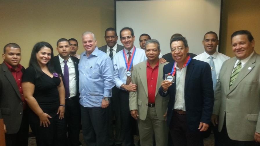 Miembros del PNVC se forman en liderazgo político