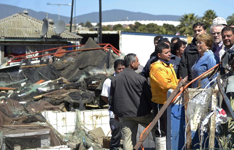 Autoridades chilenas suman 12 muertos por el terremoto