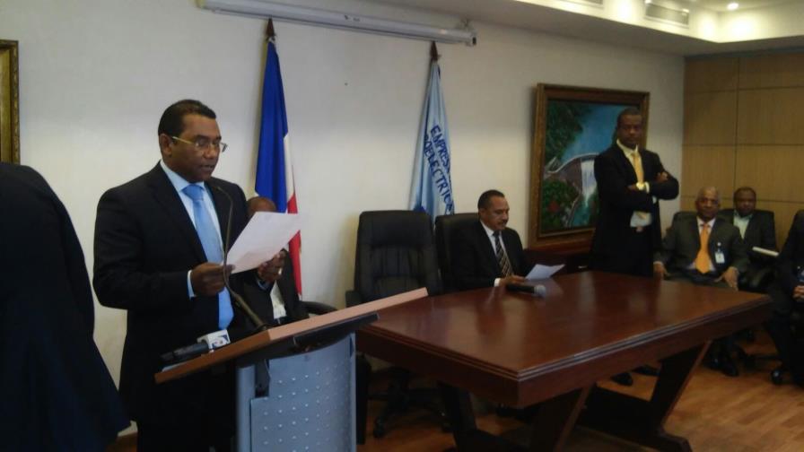 Catorce de 26 obreros que enfermaron en presa estaban en nómina del INDHRI sin seguro médico Catorce de 26 obreros que enfermaron en presa estaban en nómina del INDHRI sin seguro médico