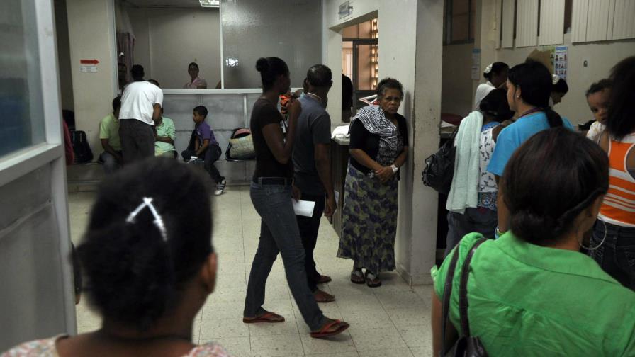 Van 57 muertes por dengue; el país está en alarma epidemiológica