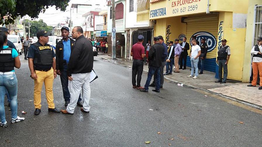 Se entrega acusado matar dependiente de ferretería