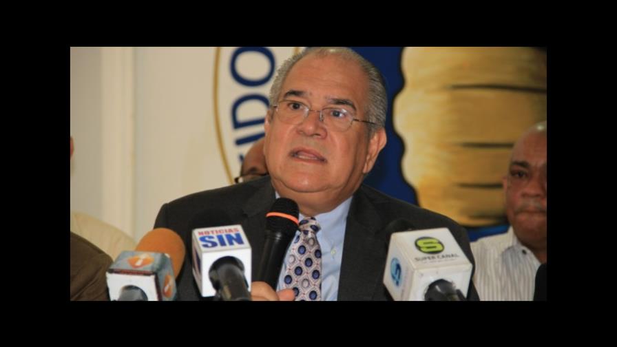 Infectólogo afirma fue erróneo manejo de caso de obreros en presa Tavera-Bao Infectólogo afirma fue erróneo manejo de caso de obreros en presa Tavera-Bao