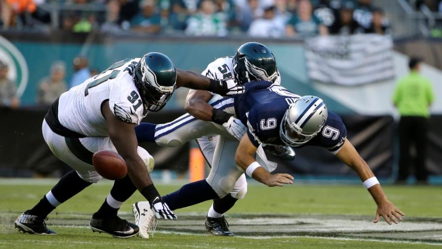 Cowboys vencen a Eagles pero pierden a Tony Romo 