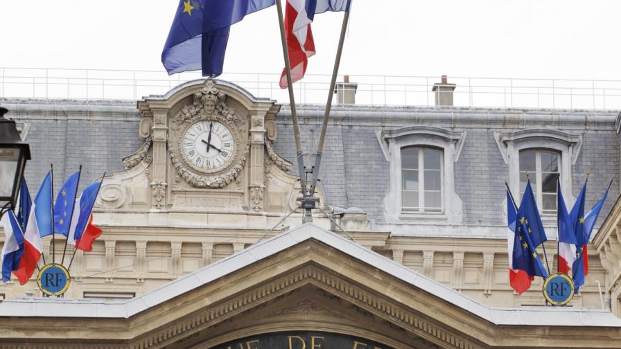 Francia pierde calificación financiera