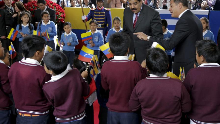 Presidentes de Colombia y Venezuela inician reunión sobre crisis fronteriza