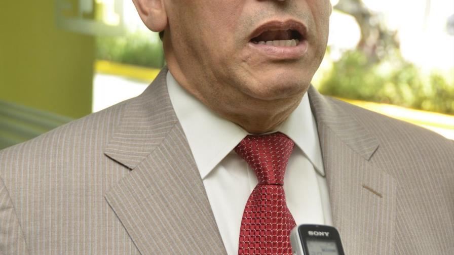 Aduanas dice que los sindicatos de choferes no importan vehículos