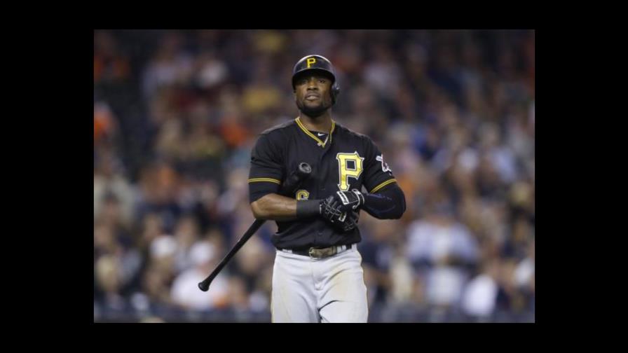 Vídeo: Starling Marte se acerca a círculo en el que se encuentra Barry Bonds