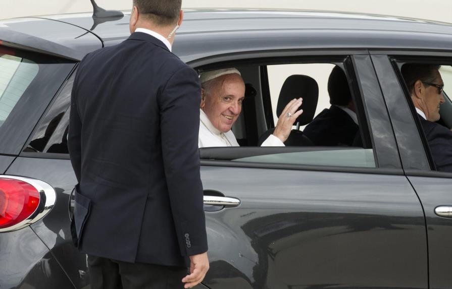 Lluvia amenaza misa del papa Francisco en Filadelfia 