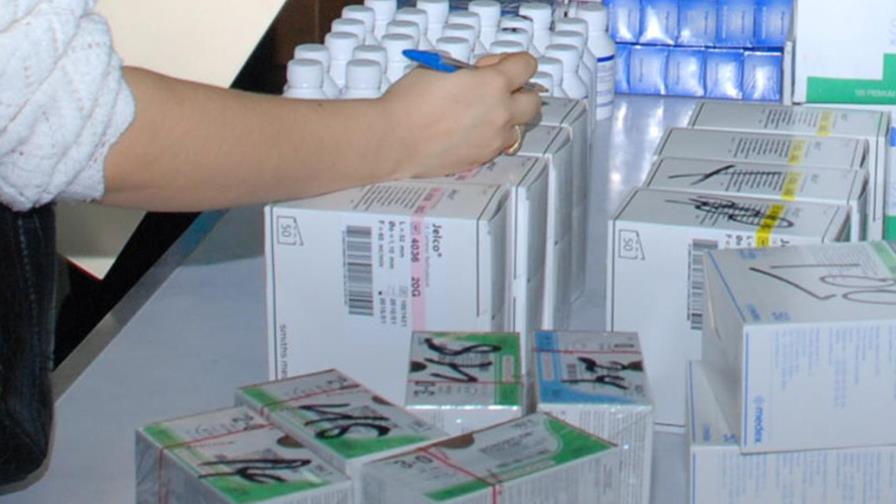 Cierran farmacias e incautan medicamentos falsos por más de RD$50 millones