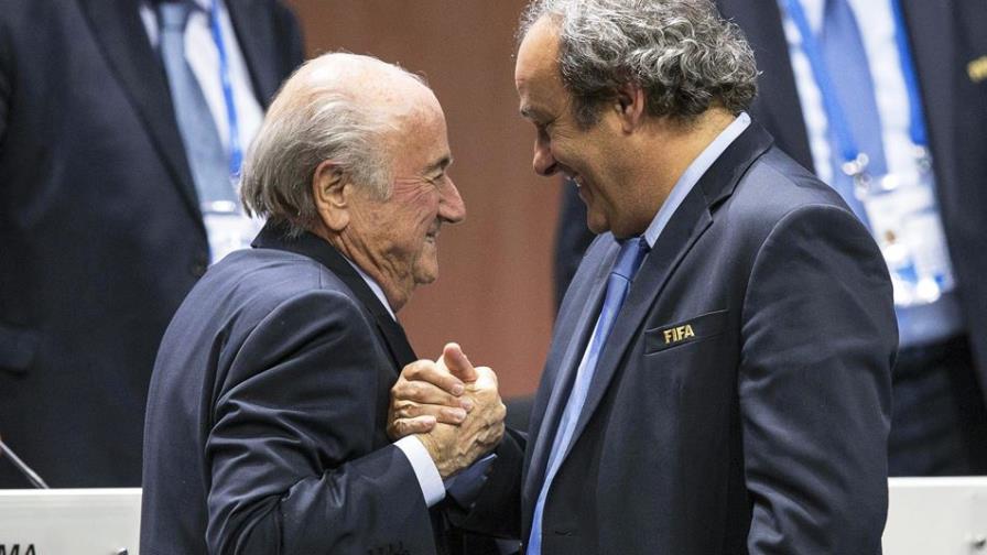 Michel Platini se defiende de acusación de corrupción 