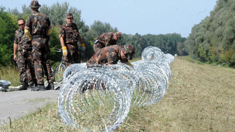 Hungría cerca de terminar valla en frontera con Croacia 