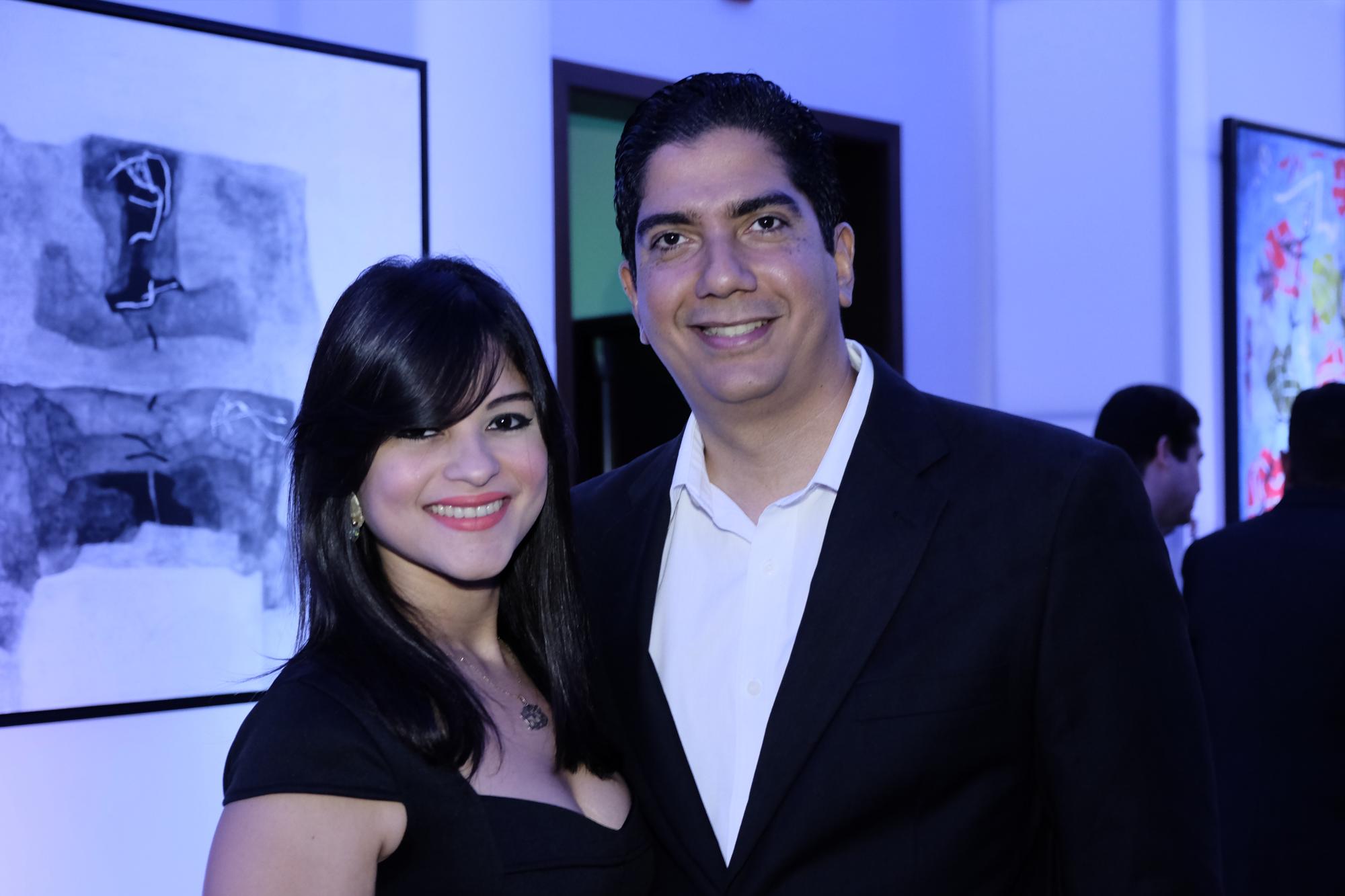 Larissa y Abel Aquino.