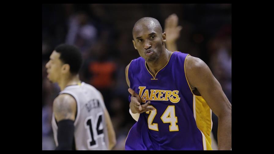 ¿Cómo encaja Kobe Bryant en el plan de desarrollo de Lakers?
