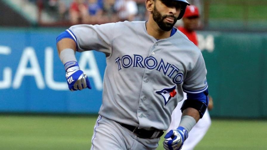 Líderes en las Grandes Ligas; José Bautista: Dominicano Estrella