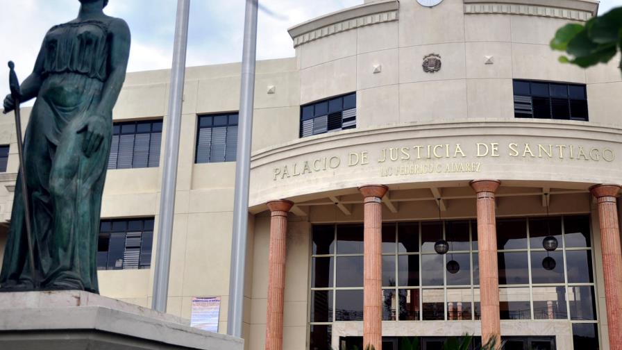 Condenan a miembros de una red por falsificar medicamentos