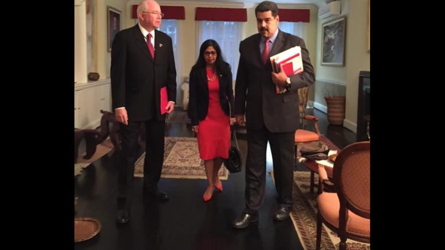 Maduro se reúne con presidente de Guyana y el secretario general de la ONU