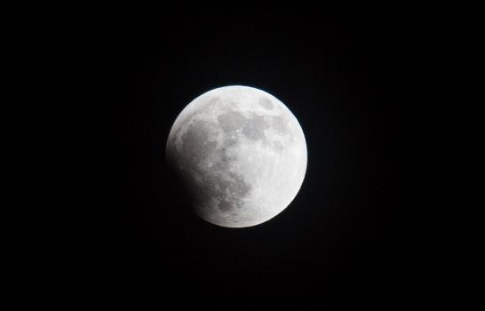 La cuarta “Luna roja” junto a la “súper Luna”