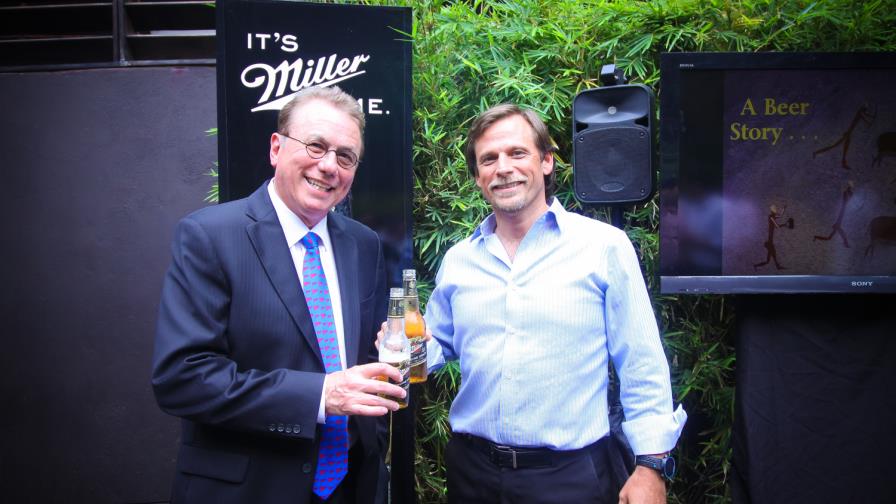 Una cerveza y su maestro