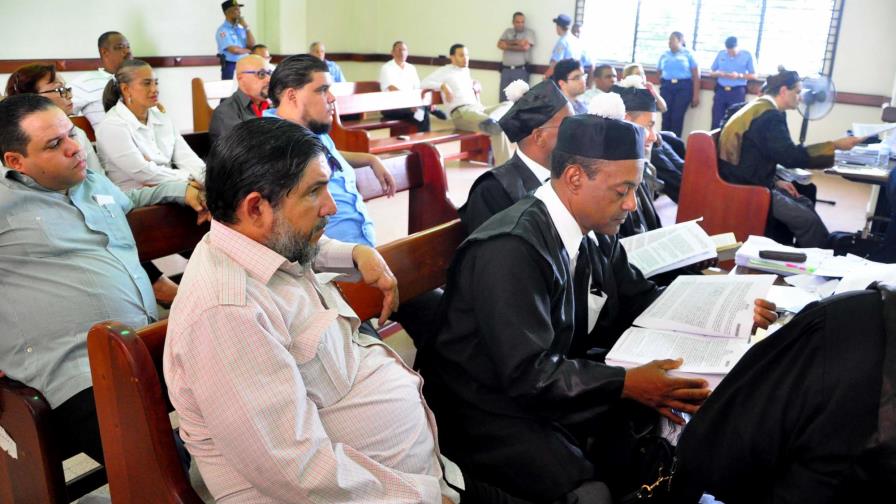 Presentaron pruebas contra Marcos Martínez