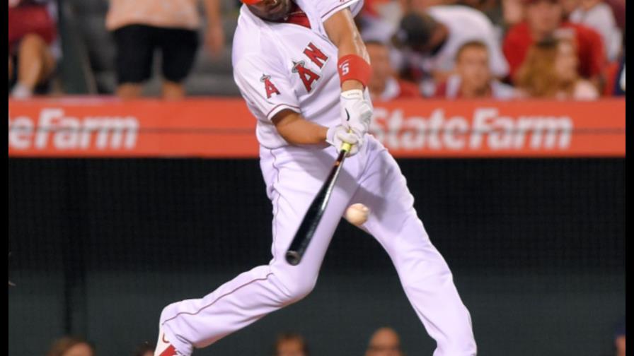 Pujols y Aybar ayudan triunfo de Angelinos