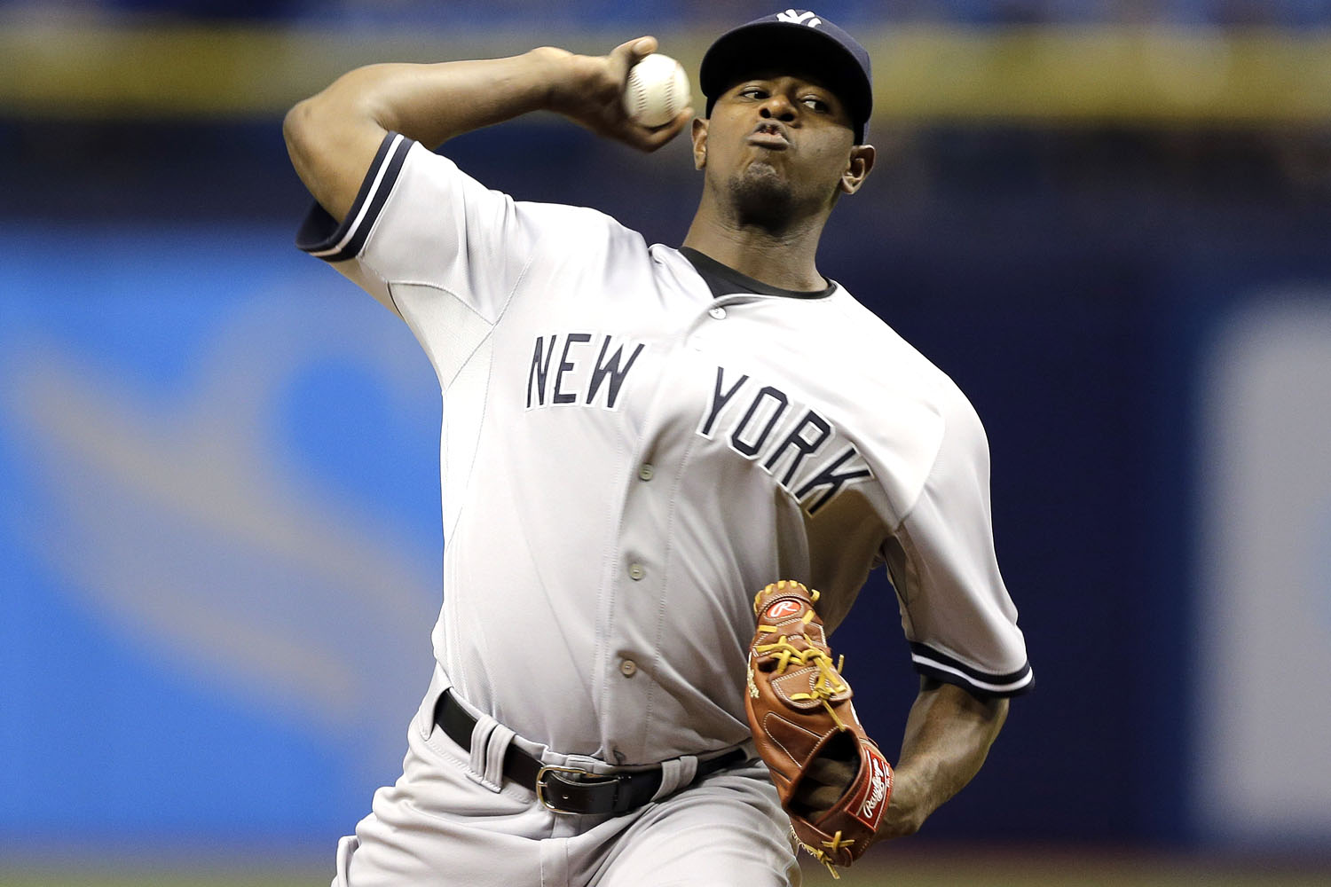 Luis Severino fue firmado en 2012 lanzando pelotas sobre las 90 millas.