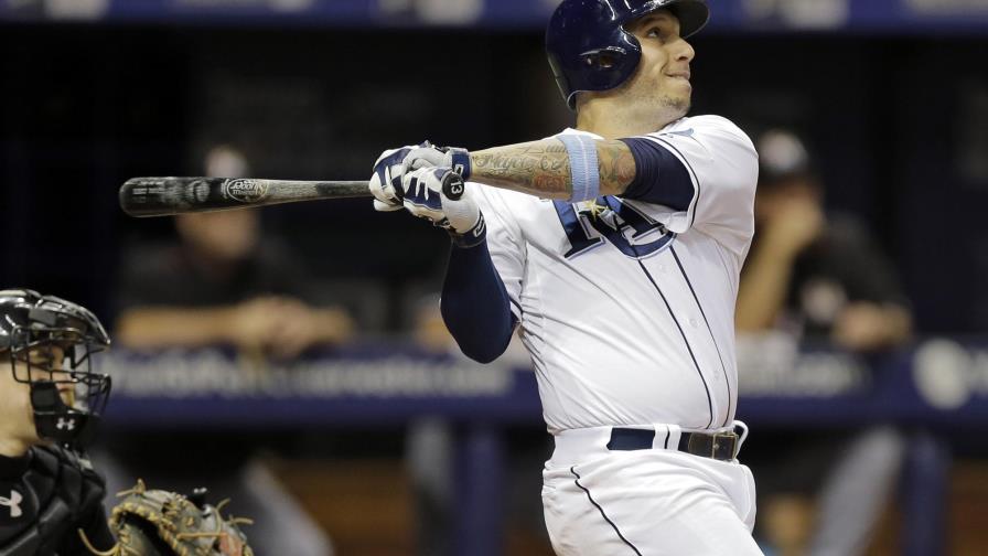 Alexander Colomé logra su séptimo triunfo y Marcell Ozuna bateó dos hits Alexander Colomé logra su séptimo triunfo y Marcell Ozuna bateó dos hits