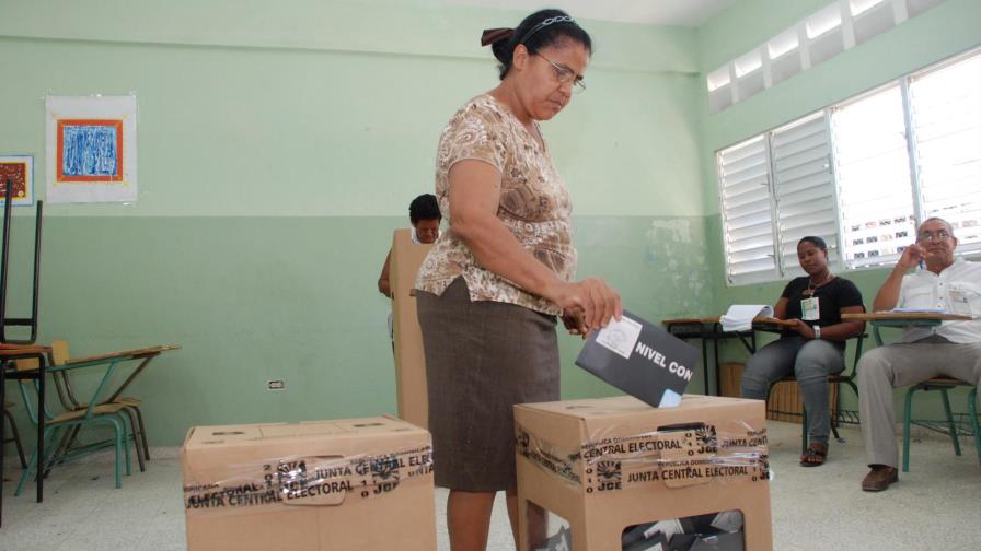La Junta Central Electoral manejará RD$7 mil millones en 2016, año de elecciones
RD$7 mil millones para Junta en el año electoral