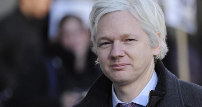 Assange señala el “riesgo” de conectar a la humanidad a “una sola cultura”