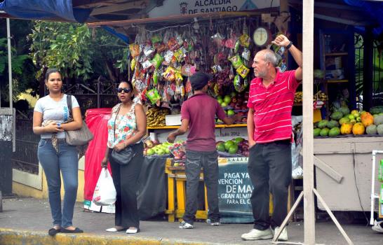 El comercio de Santiago se activa con las propuestas navideñas 