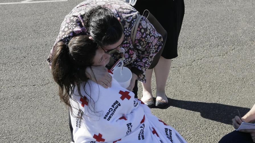  Rebajan a 10 la cifra de muertos en el tiroteo de Oregón 