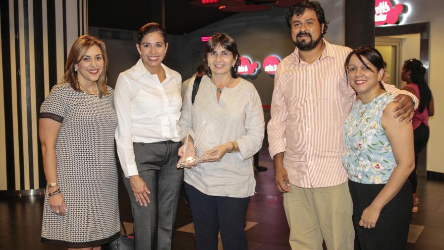 Diario Libre recibe reconocimiento por artículos medioambientales 