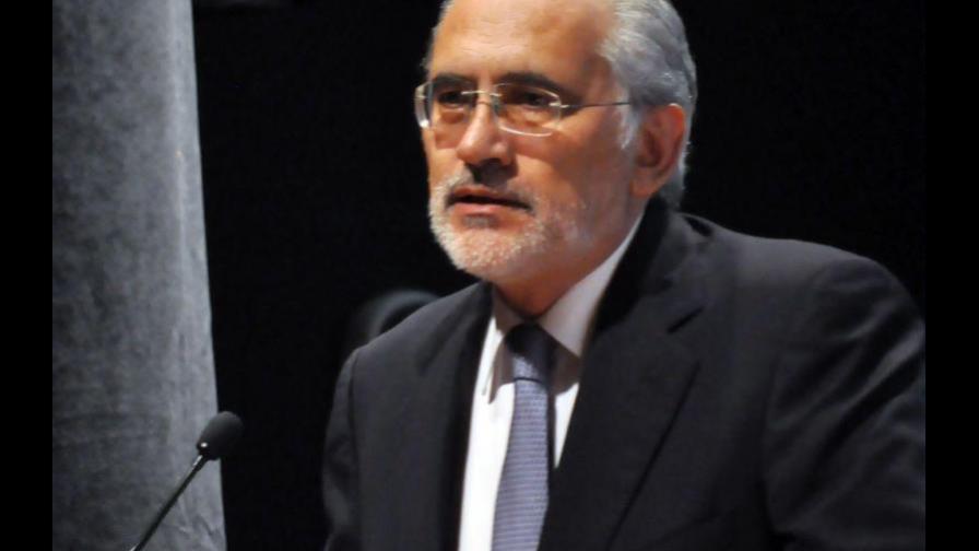 El expresidente boliviano Mesa, contrario a la reelección de Evo Morales