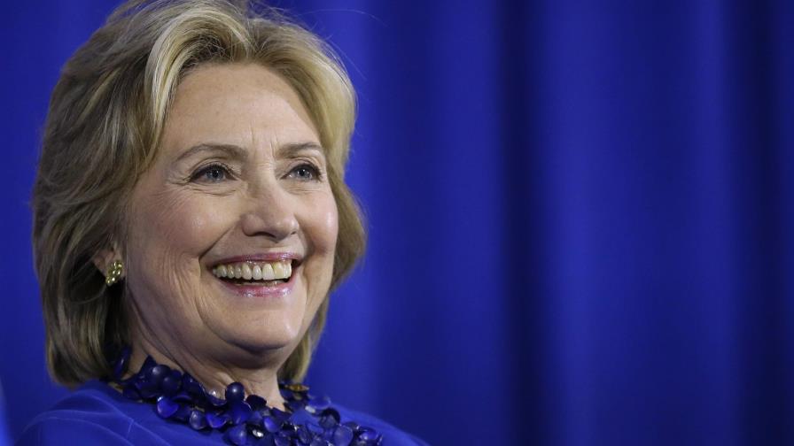 La campaña de Clinton lanzará la iniciativa “Latinos por Hillary”