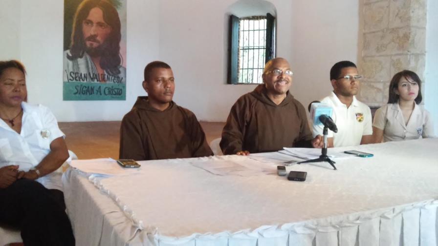 Frailes Capuchinos piden al Presidente destituir y someter a funcionarios sospechosos de corrupción